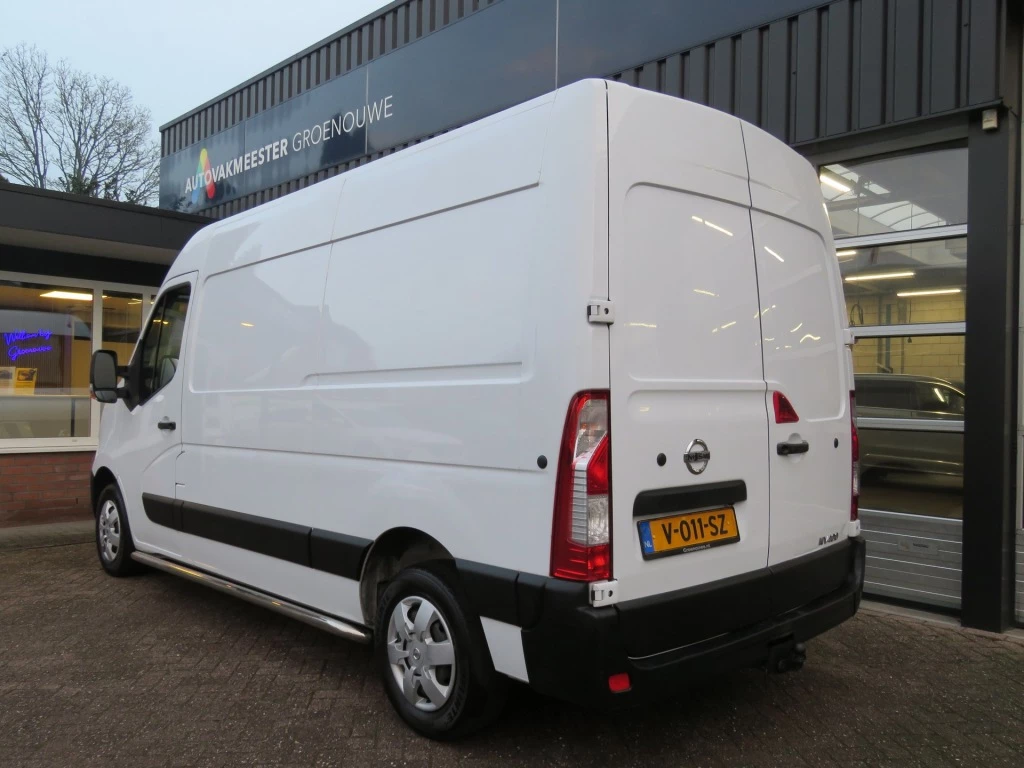 Hoofdafbeelding Nissan NV400