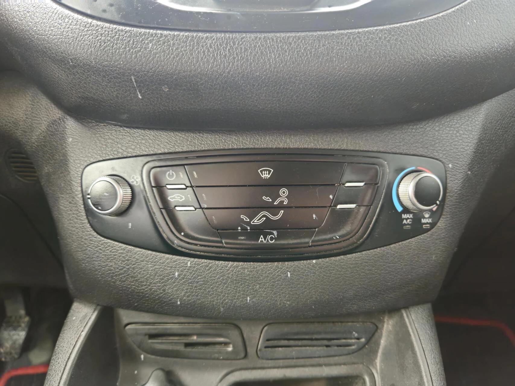 Hoofdafbeelding Ford Transit Courier