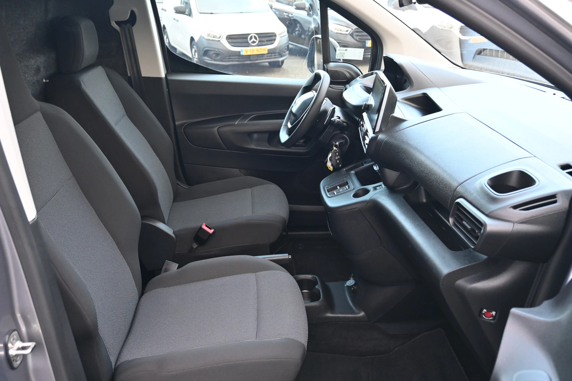 Hoofdafbeelding Peugeot Partner