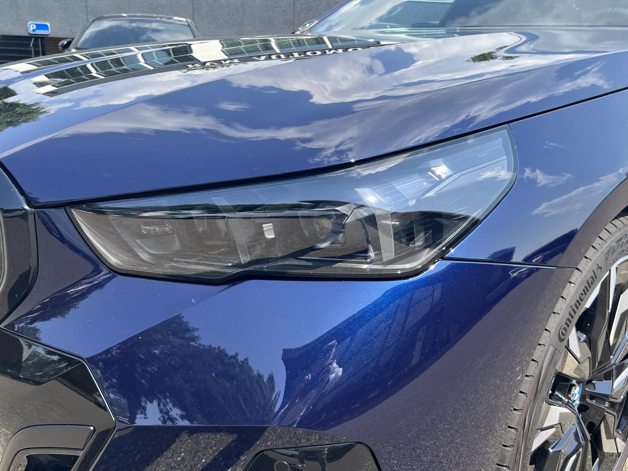 Hoofdafbeelding BMW i5