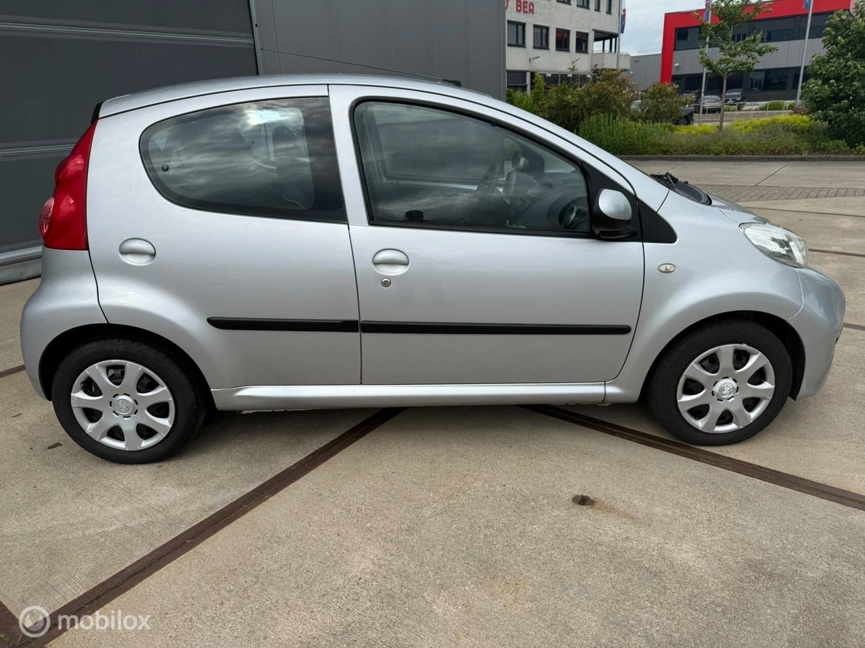 Hoofdafbeelding Peugeot 107