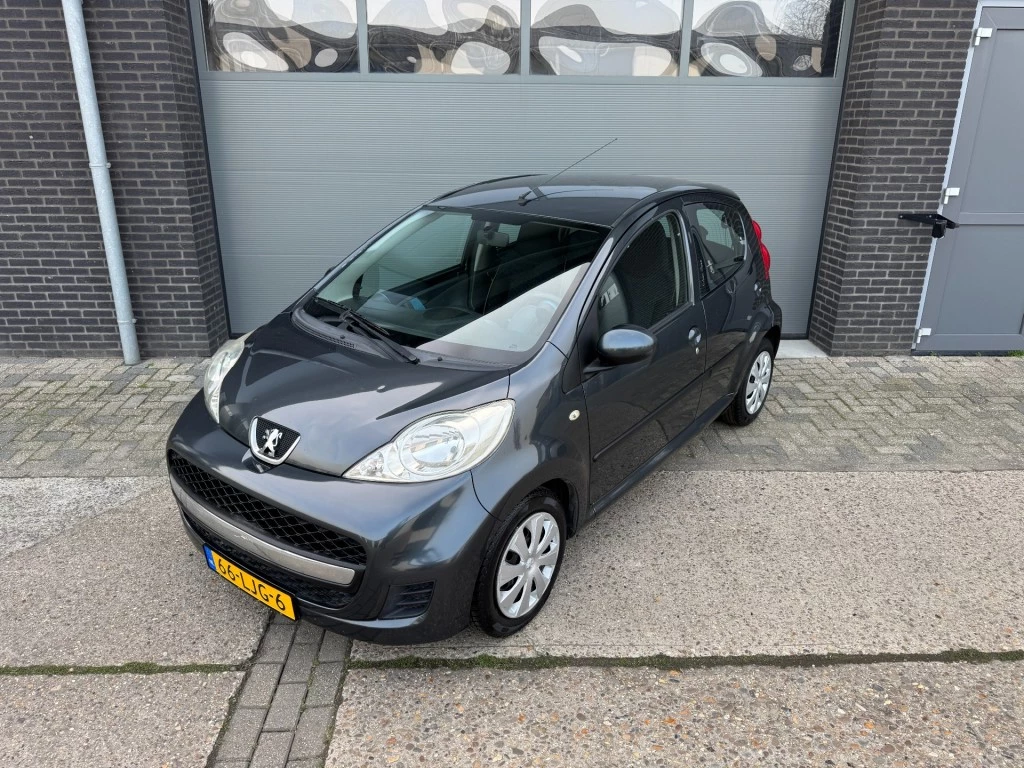 Hoofdafbeelding Peugeot 107