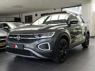 Volkswagen T-Roc 1.0 TSI | PANO | CAMERA | VIRTUAL | 2023