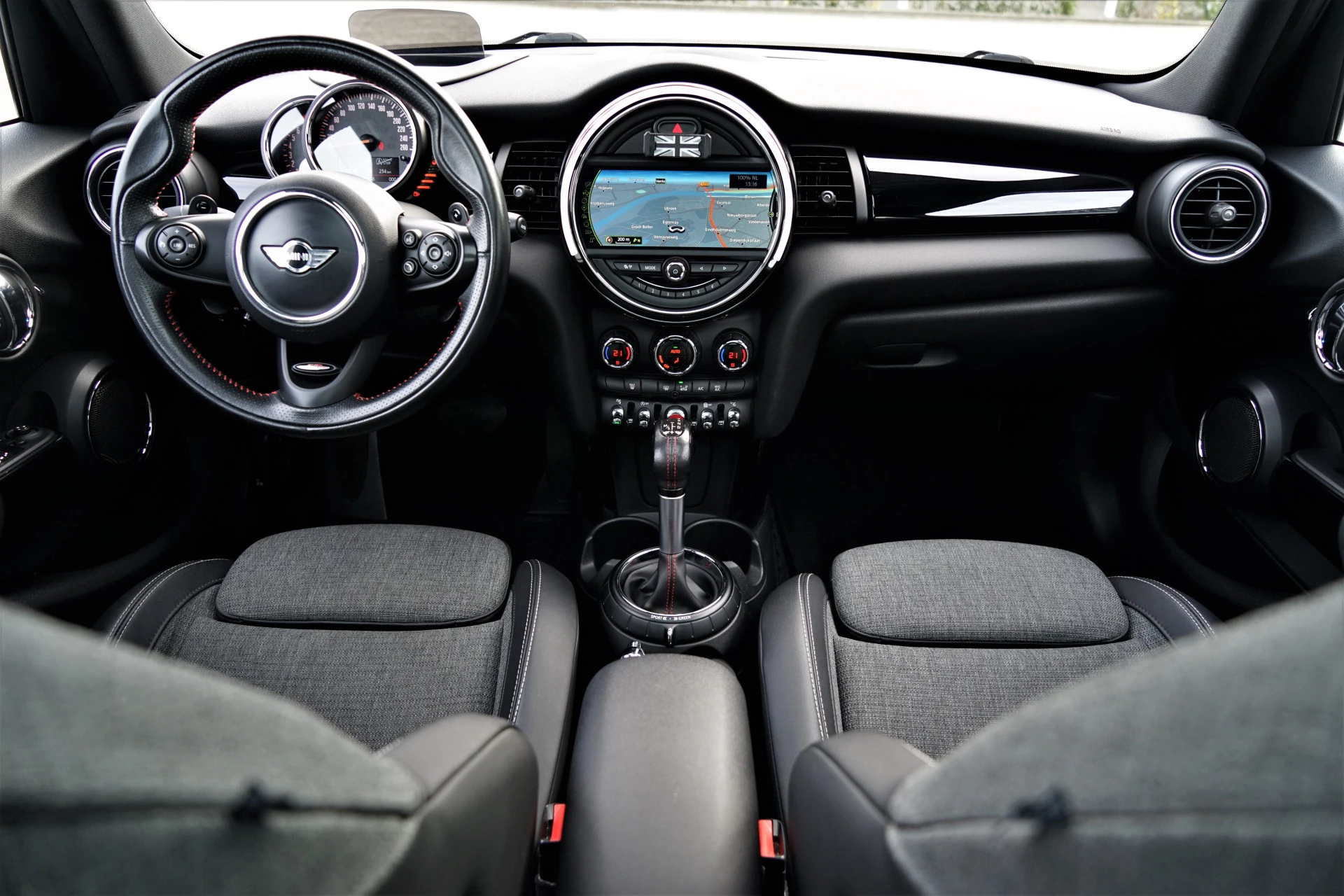 Hoofdafbeelding MINI Cooper S