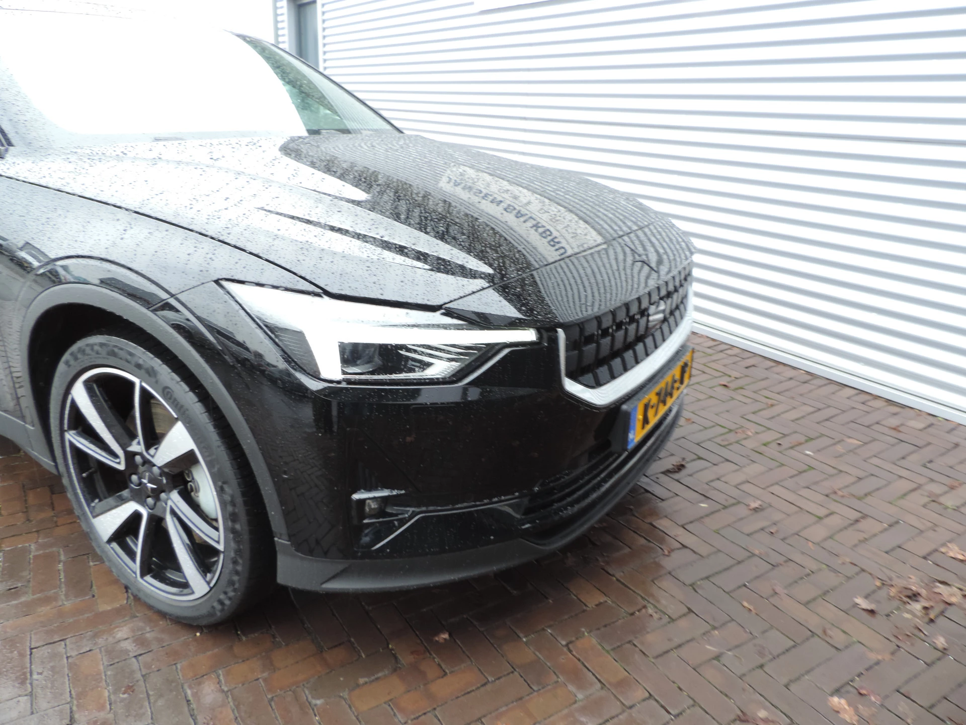 Hoofdafbeelding Polestar 2