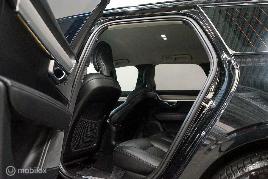 Hoofdafbeelding Volvo V90