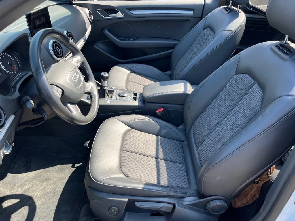 Hoofdafbeelding Audi Cabriolet