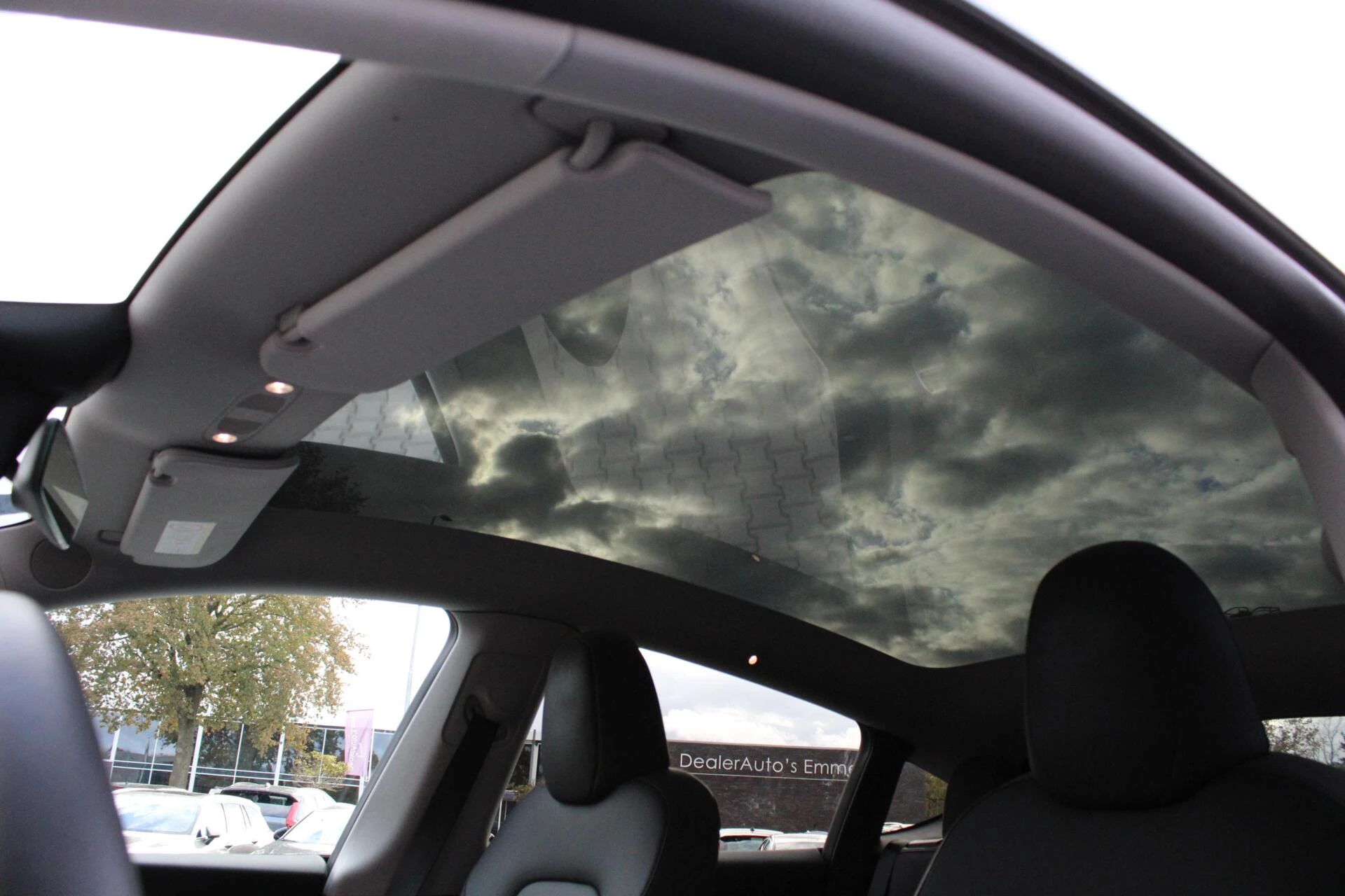 Hoofdafbeelding Tesla Model Y