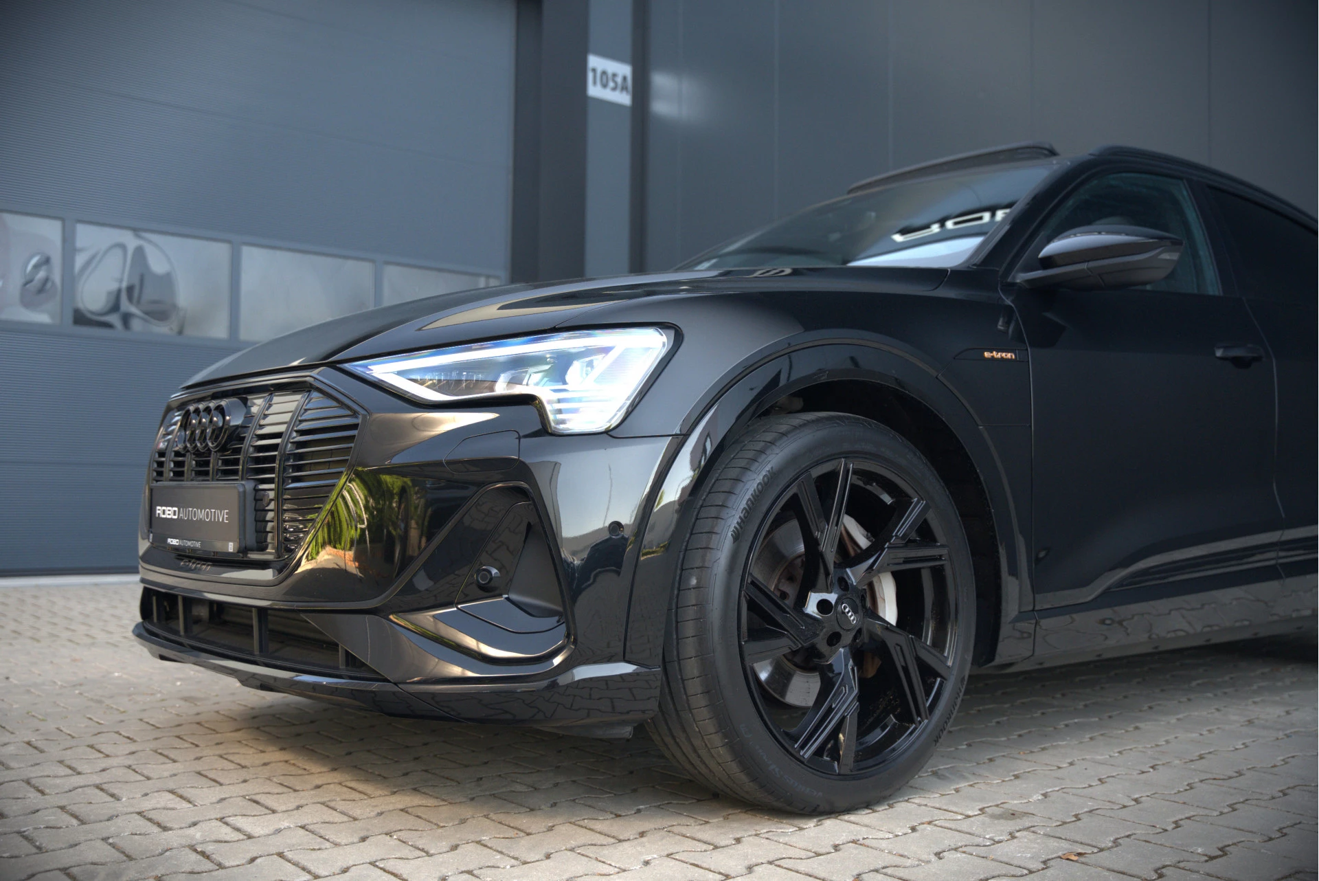 Hoofdafbeelding Audi e-tron