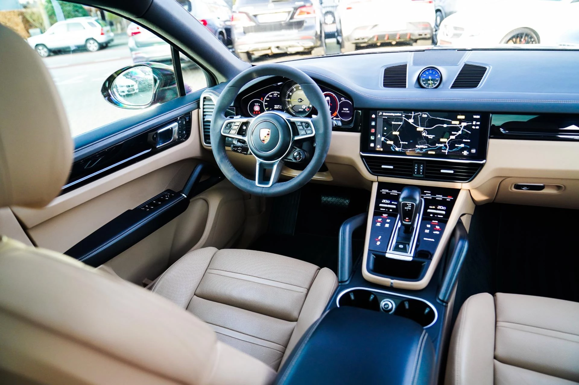 Hoofdafbeelding Porsche Cayenne