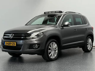 Volkswagen Tiguan 1.4 TSI Sport&Style 4Motion | Schuifdak | Parkeersensoren | Stoelverwarming