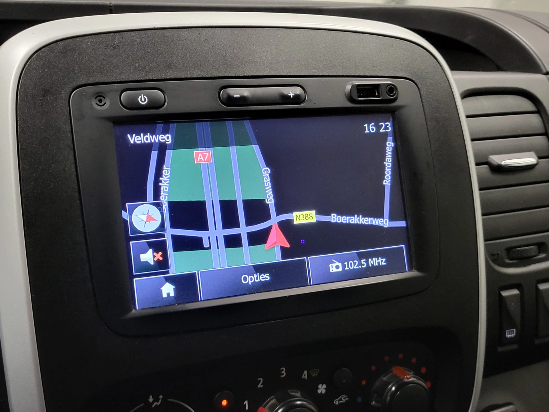 Hoofdafbeelding Opel Vivaro