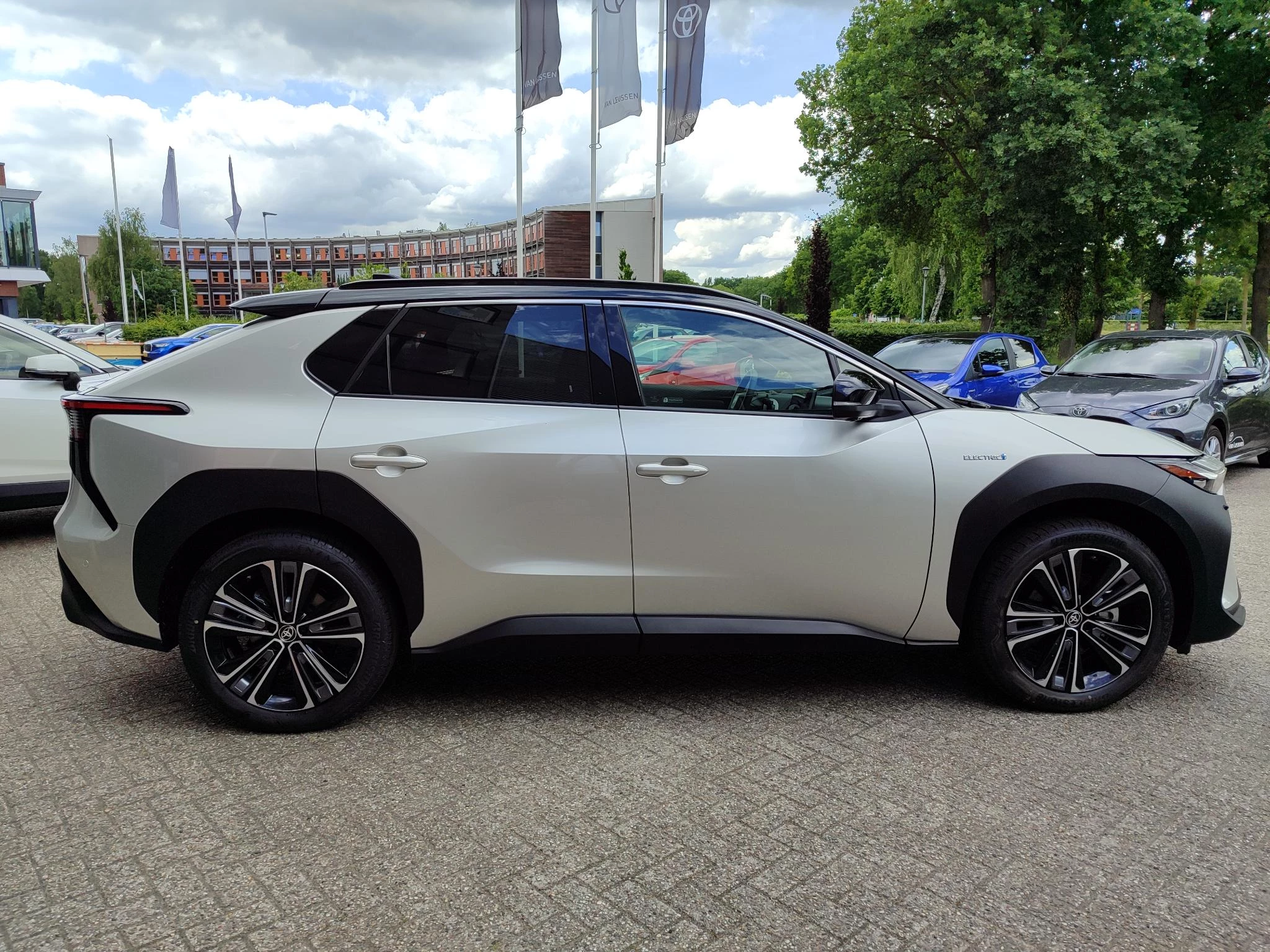 Hoofdafbeelding Toyota bZ4X