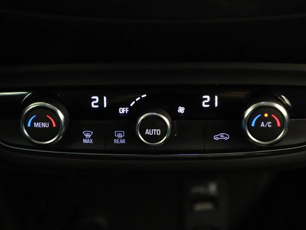 Hoofdafbeelding Opel Crossland X