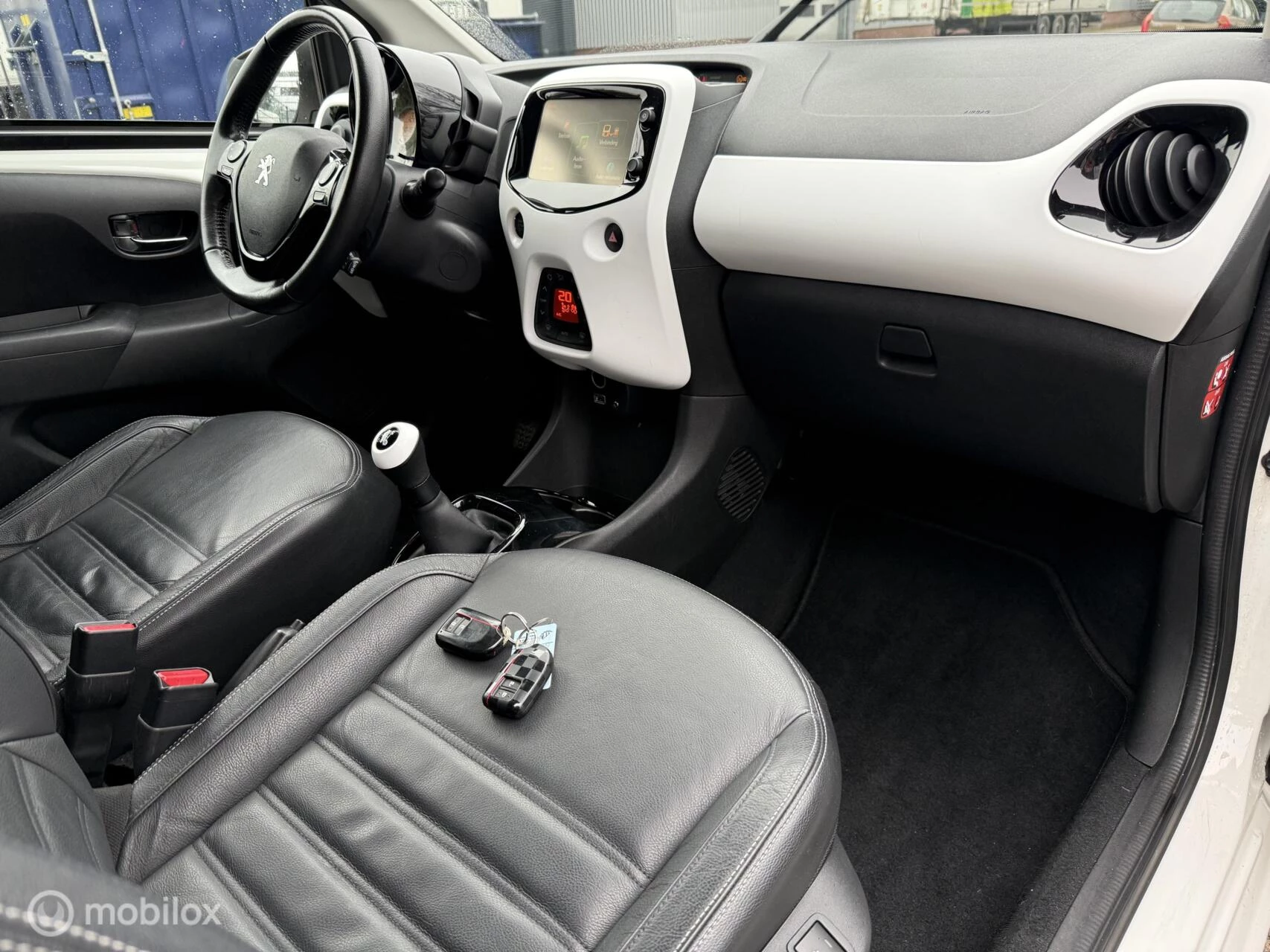 Hoofdafbeelding Peugeot 108