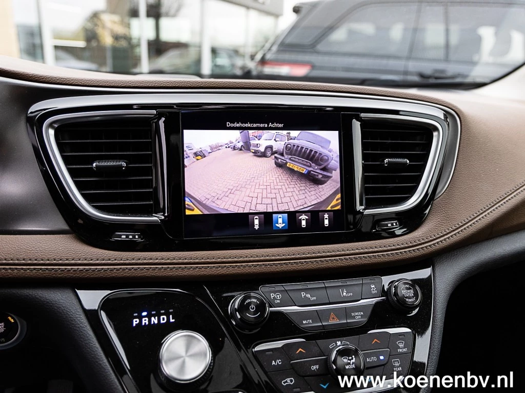 Hoofdafbeelding Chrysler Pacifica