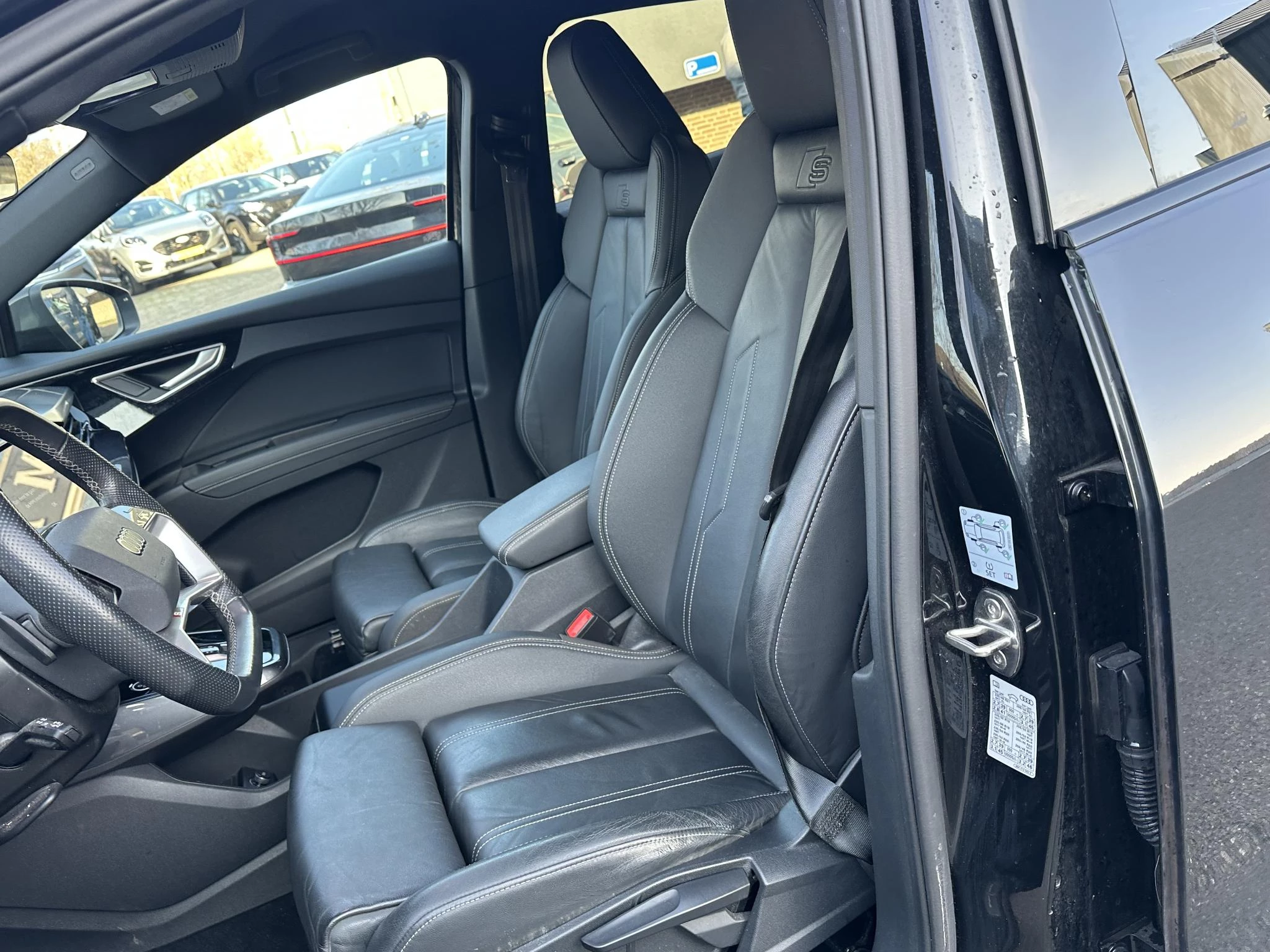 Hoofdafbeelding Audi Q4 Sportback e-tron