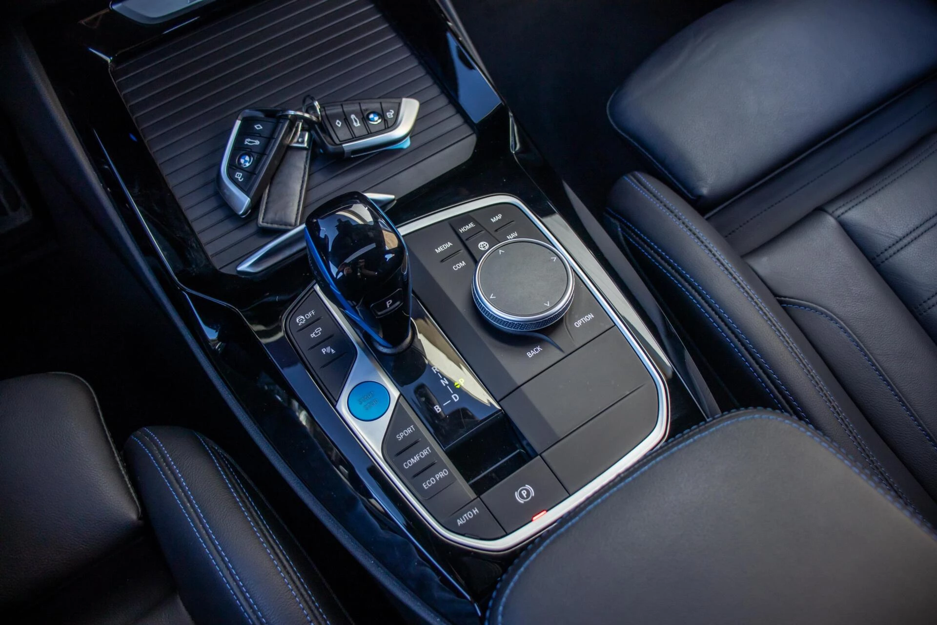 Hoofdafbeelding BMW iX3