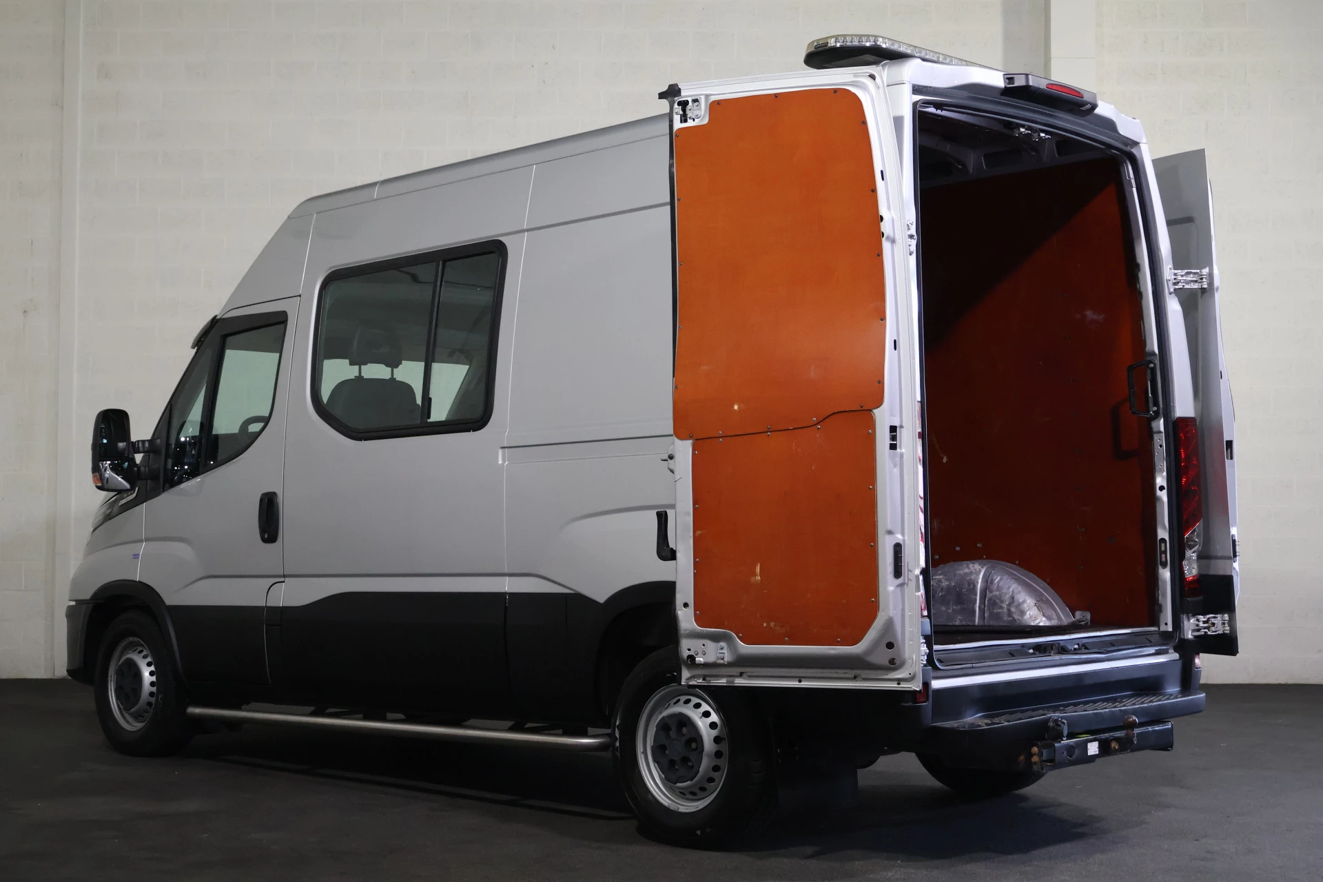 Hoofdafbeelding Iveco 35S21