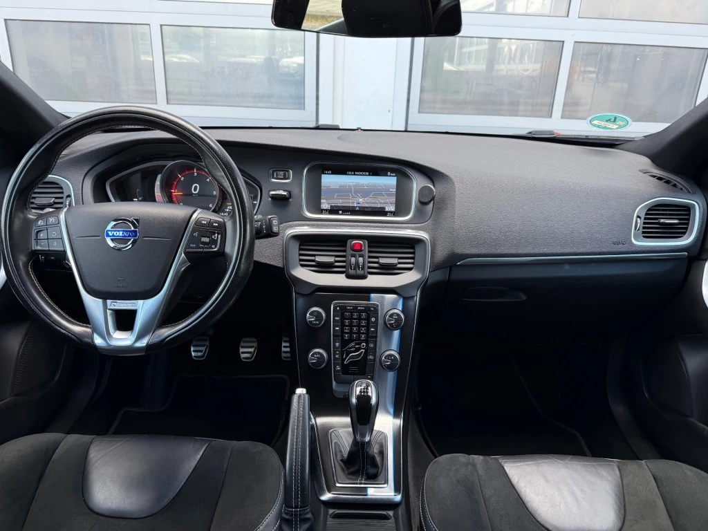 Hoofdafbeelding Volvo V40
