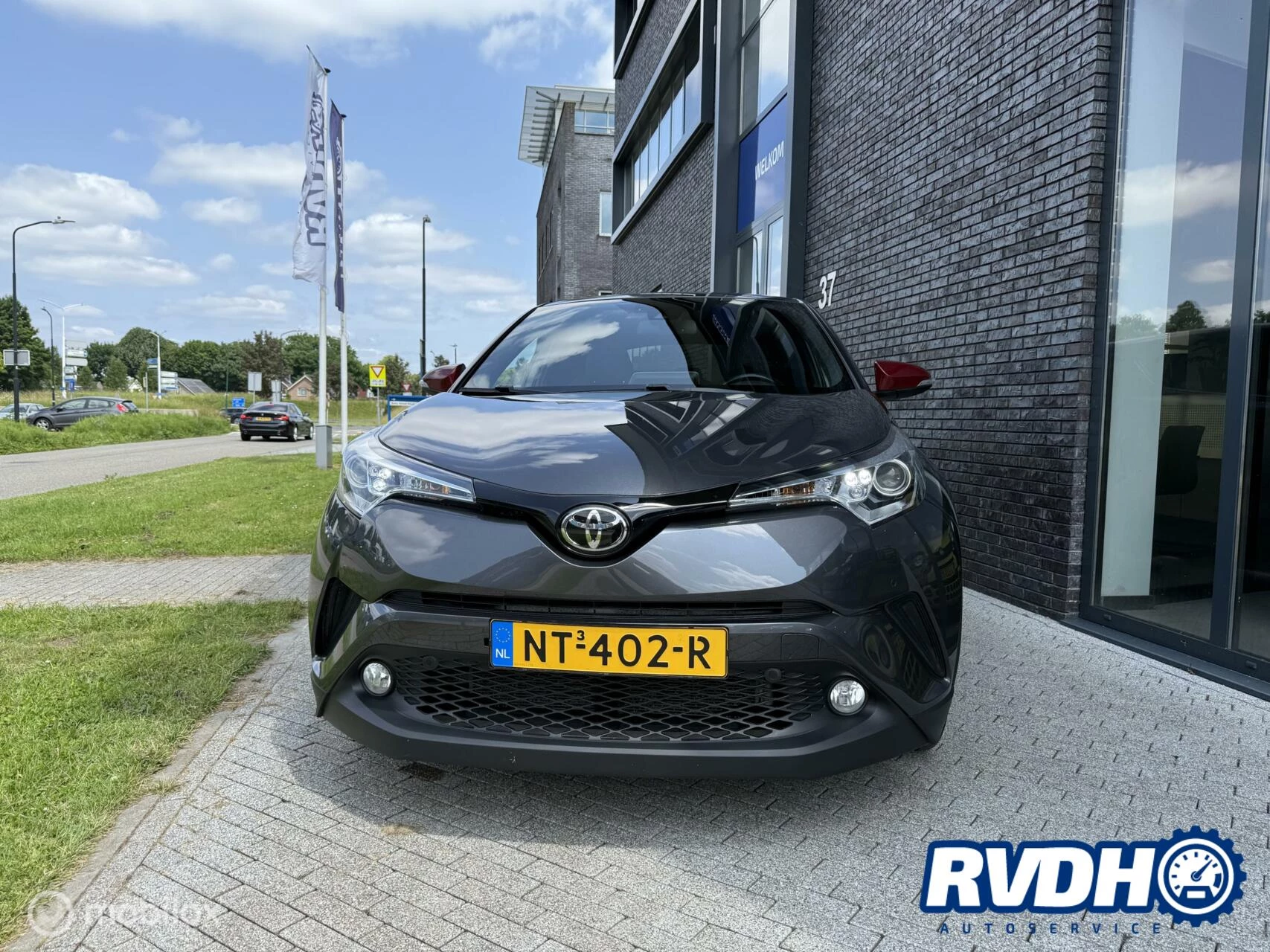 Hoofdafbeelding Toyota C-HR