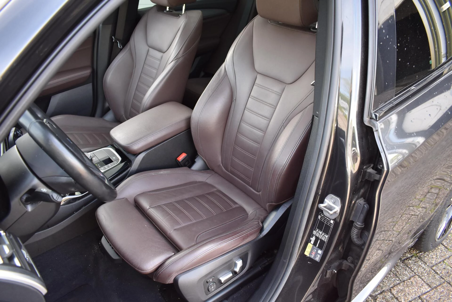 Hoofdafbeelding BMW iX3