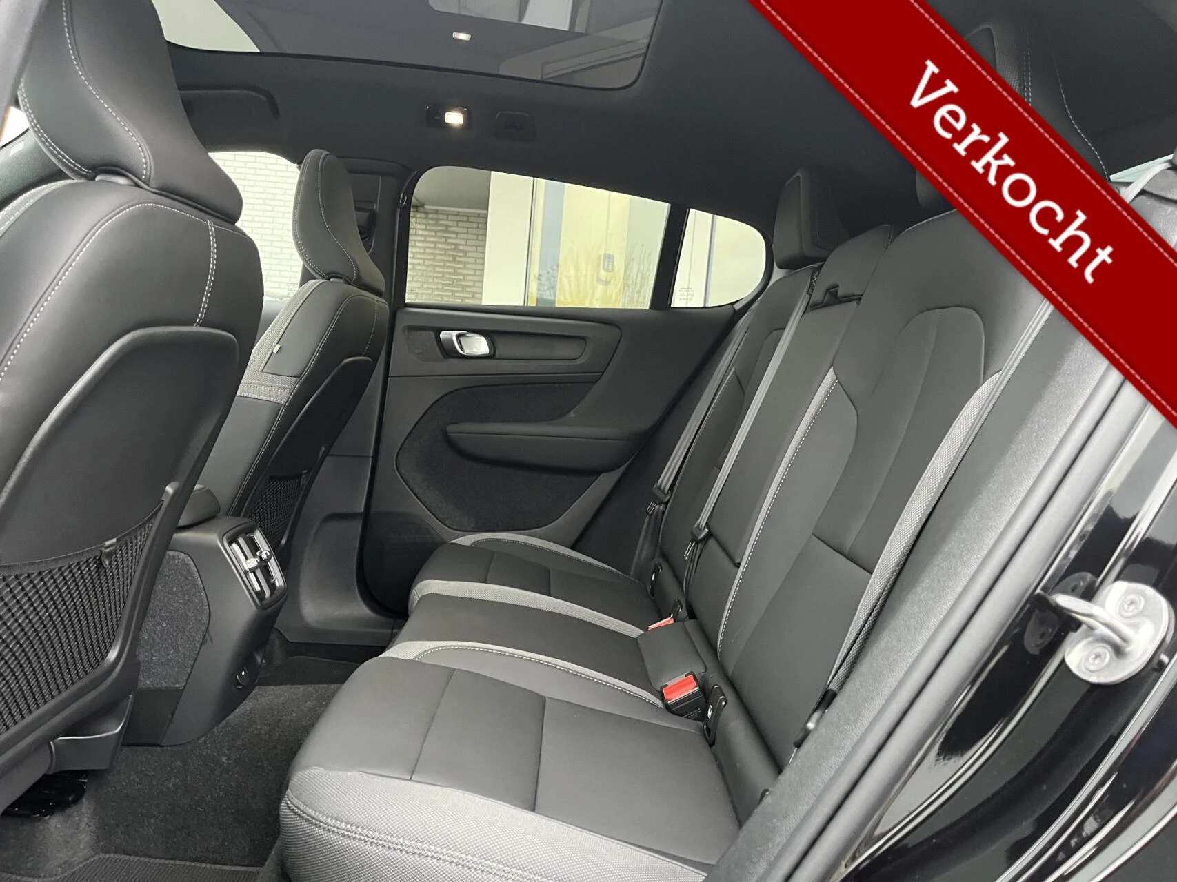 Hoofdafbeelding Volvo C40