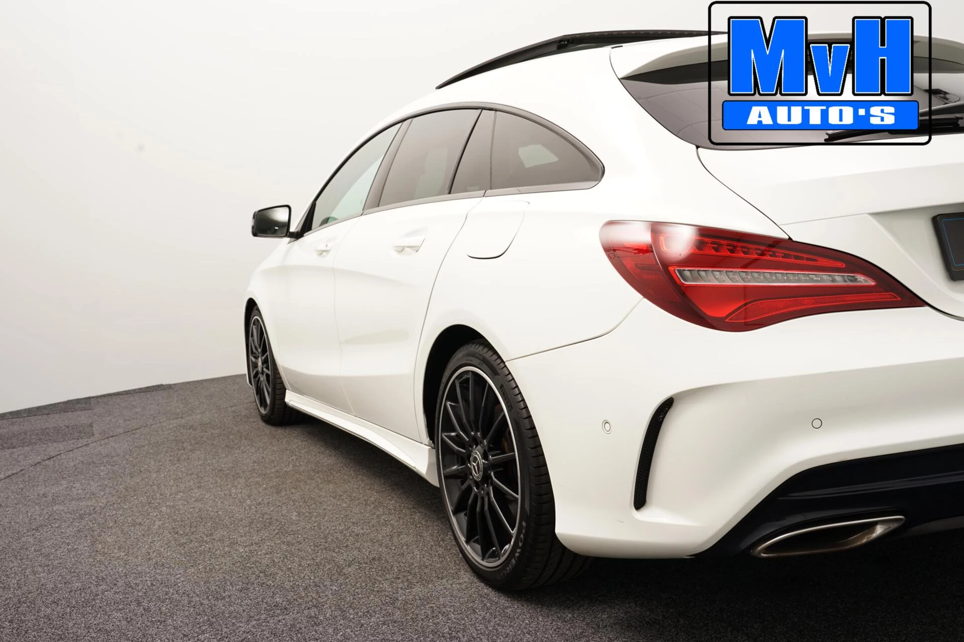 Hoofdafbeelding Mercedes-Benz CLA