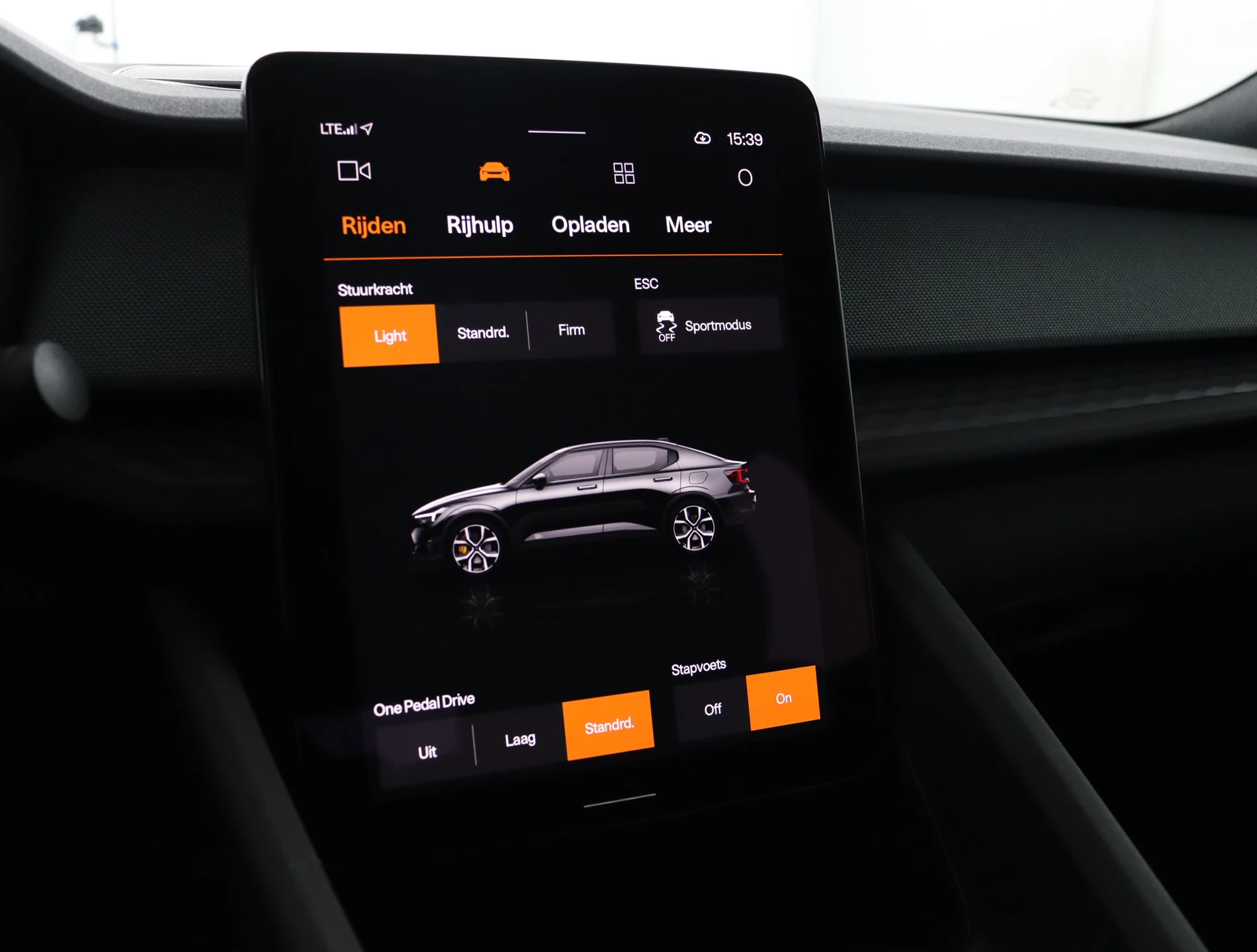 Hoofdafbeelding Polestar 2