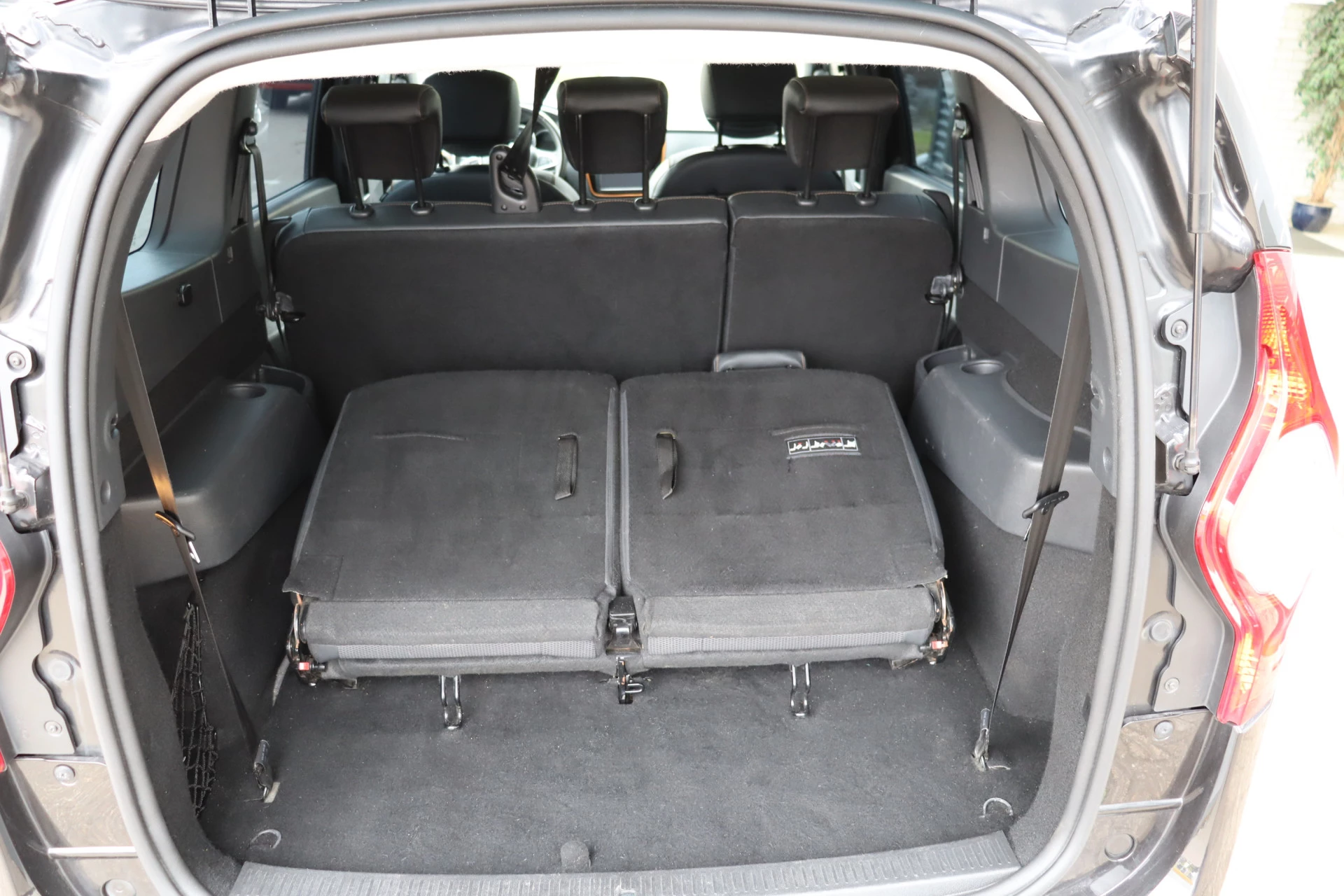 Hoofdafbeelding Dacia Lodgy