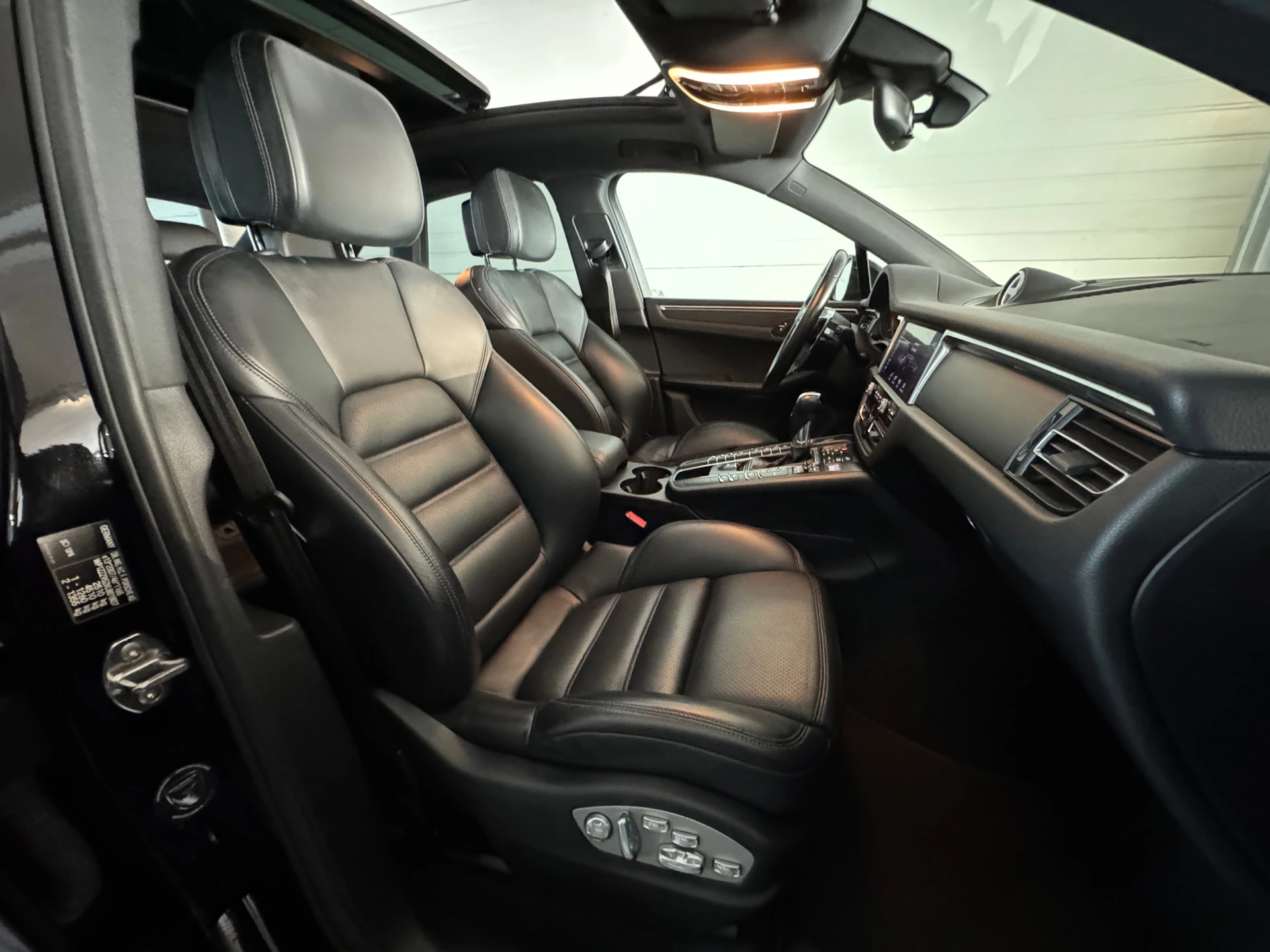 Hoofdafbeelding Porsche Macan