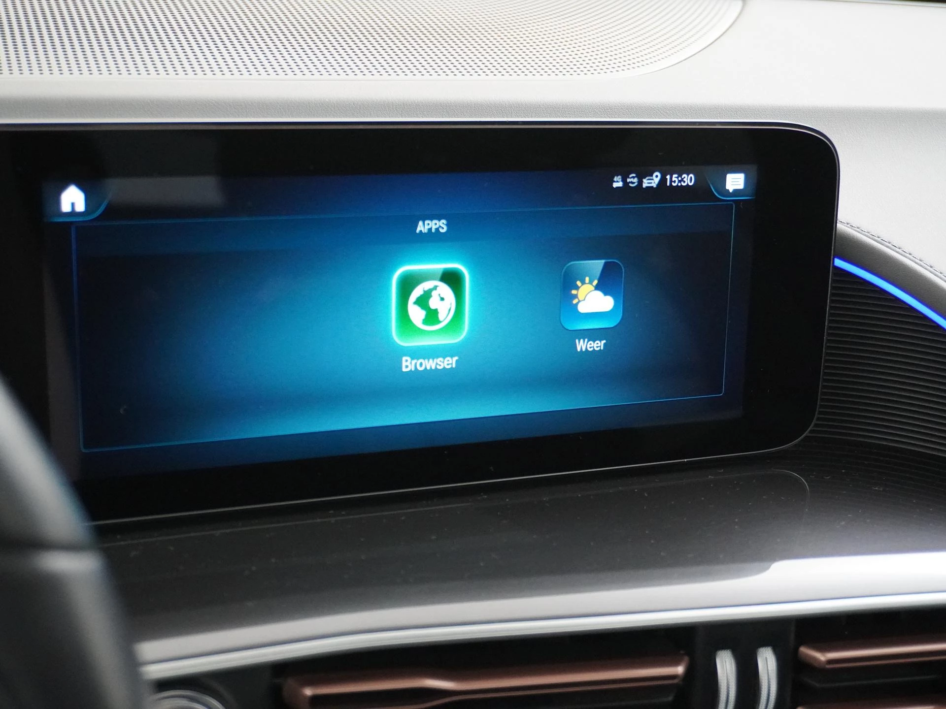 Hoofdafbeelding Mercedes-Benz EQC