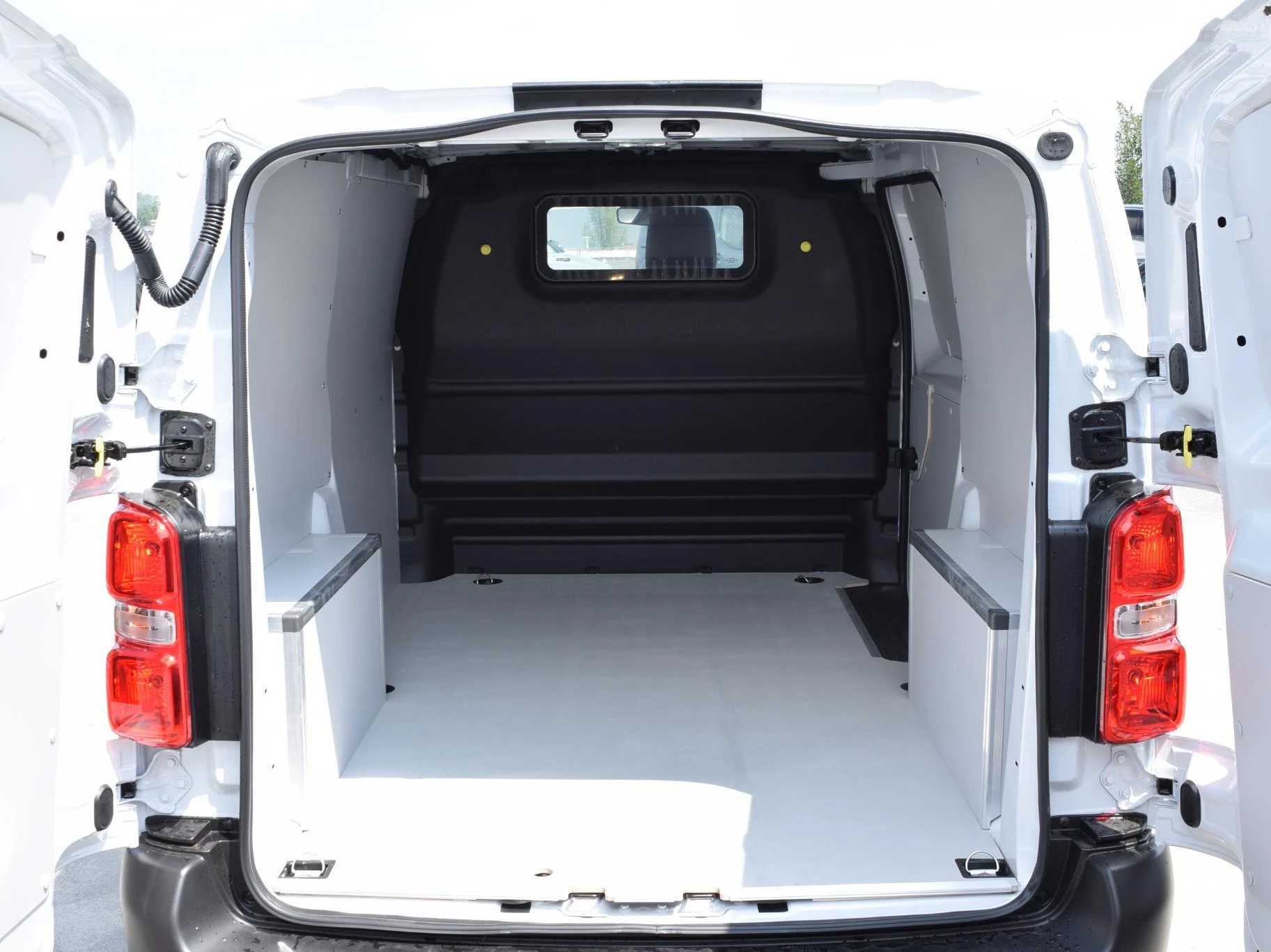 Hoofdafbeelding Opel Vivaro-e