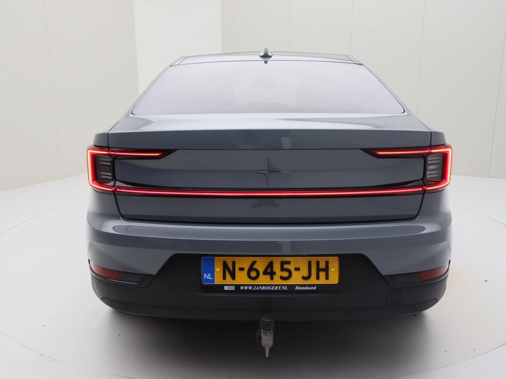 Hoofdafbeelding Polestar 2