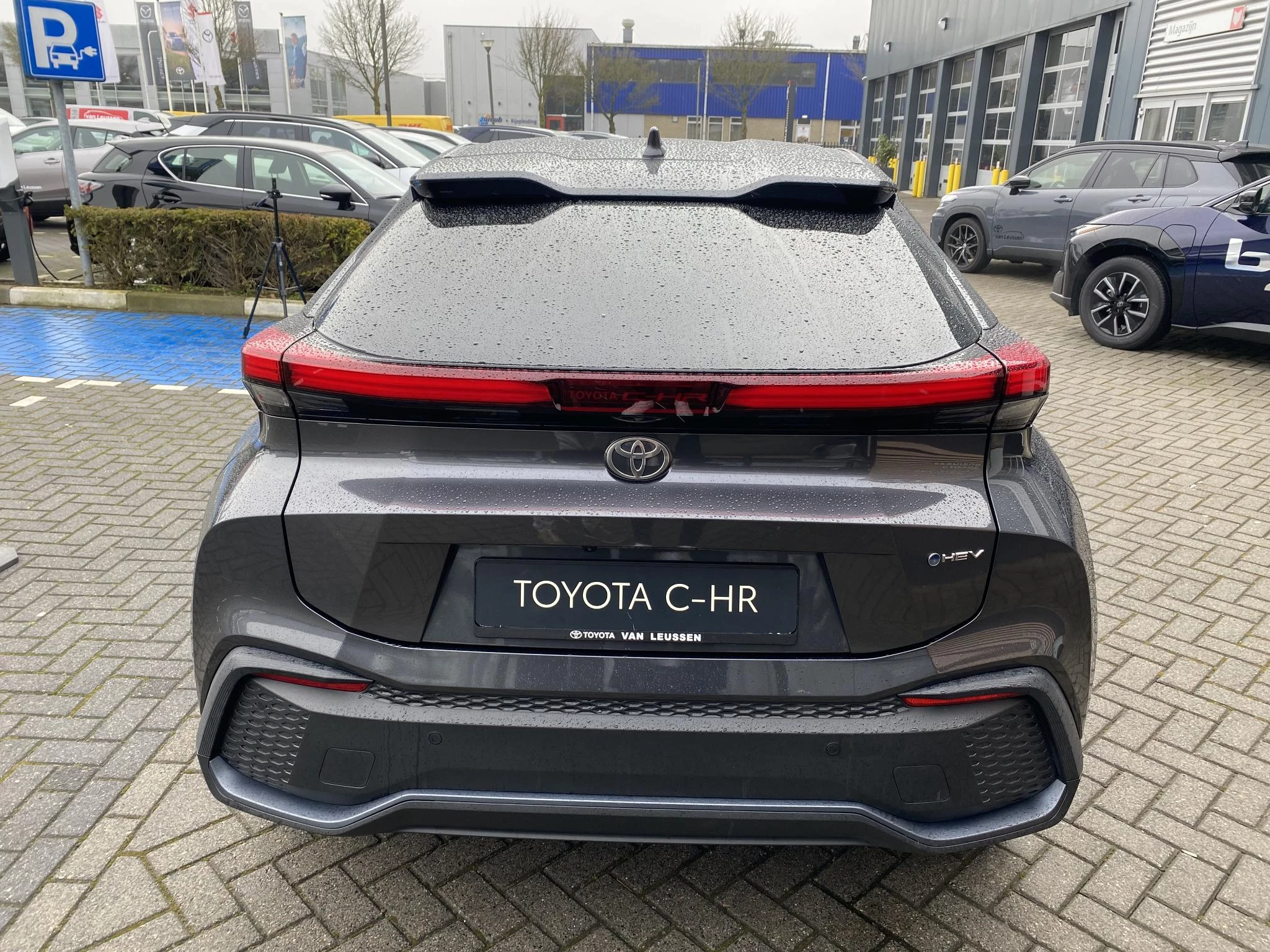 Hoofdafbeelding Toyota C-HR
