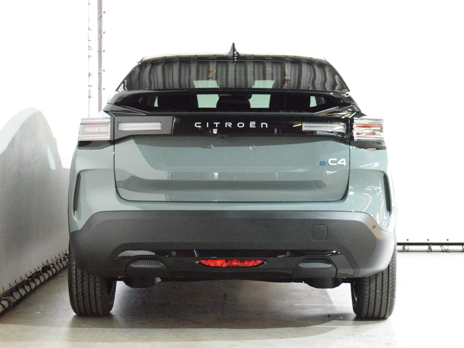 Hoofdafbeelding Citroën ë-C4