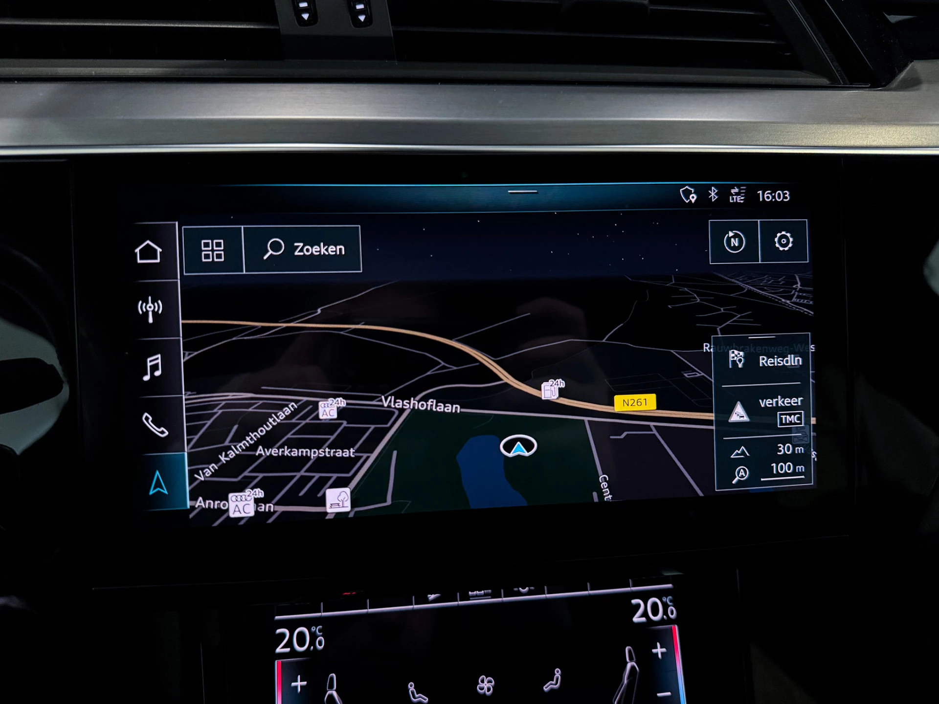 Hoofdafbeelding Audi e-tron