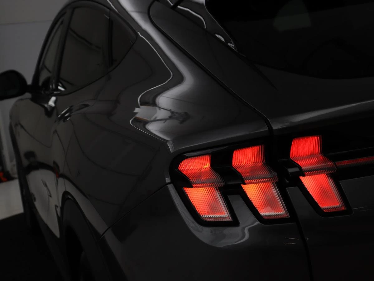 Hoofdafbeelding Ford Mustang Mach-E