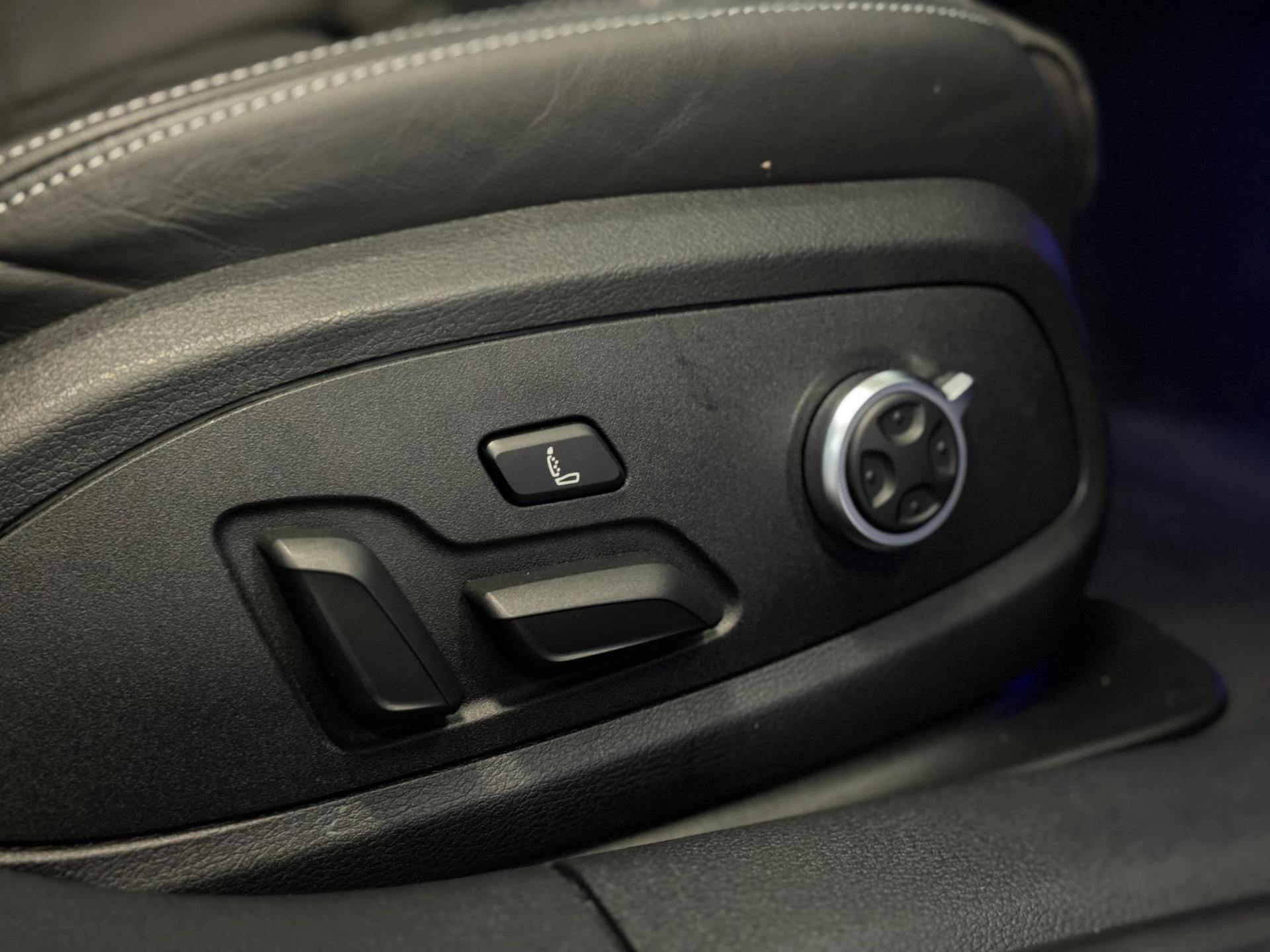 Hoofdafbeelding Audi S4