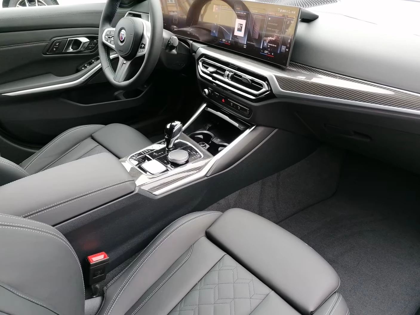 Hoofdafbeelding Alpina B3