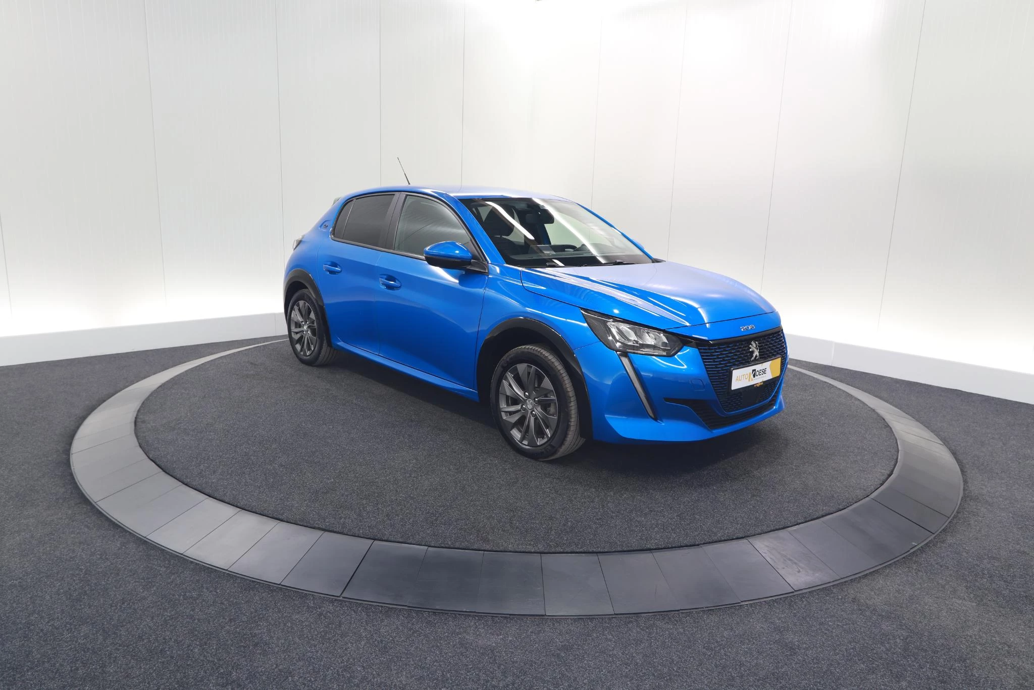 Hoofdafbeelding Peugeot e-208