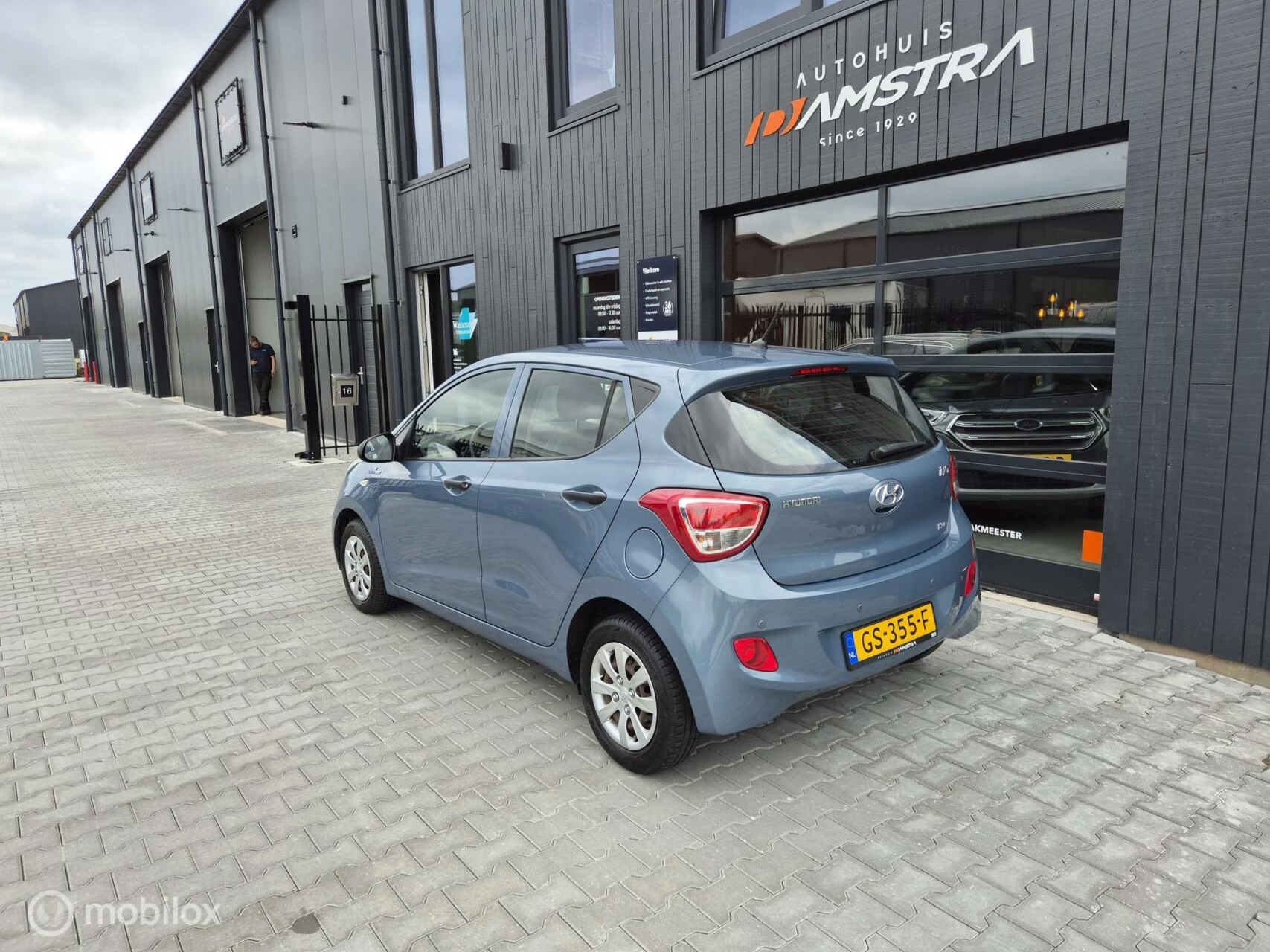 Hoofdafbeelding Hyundai i10