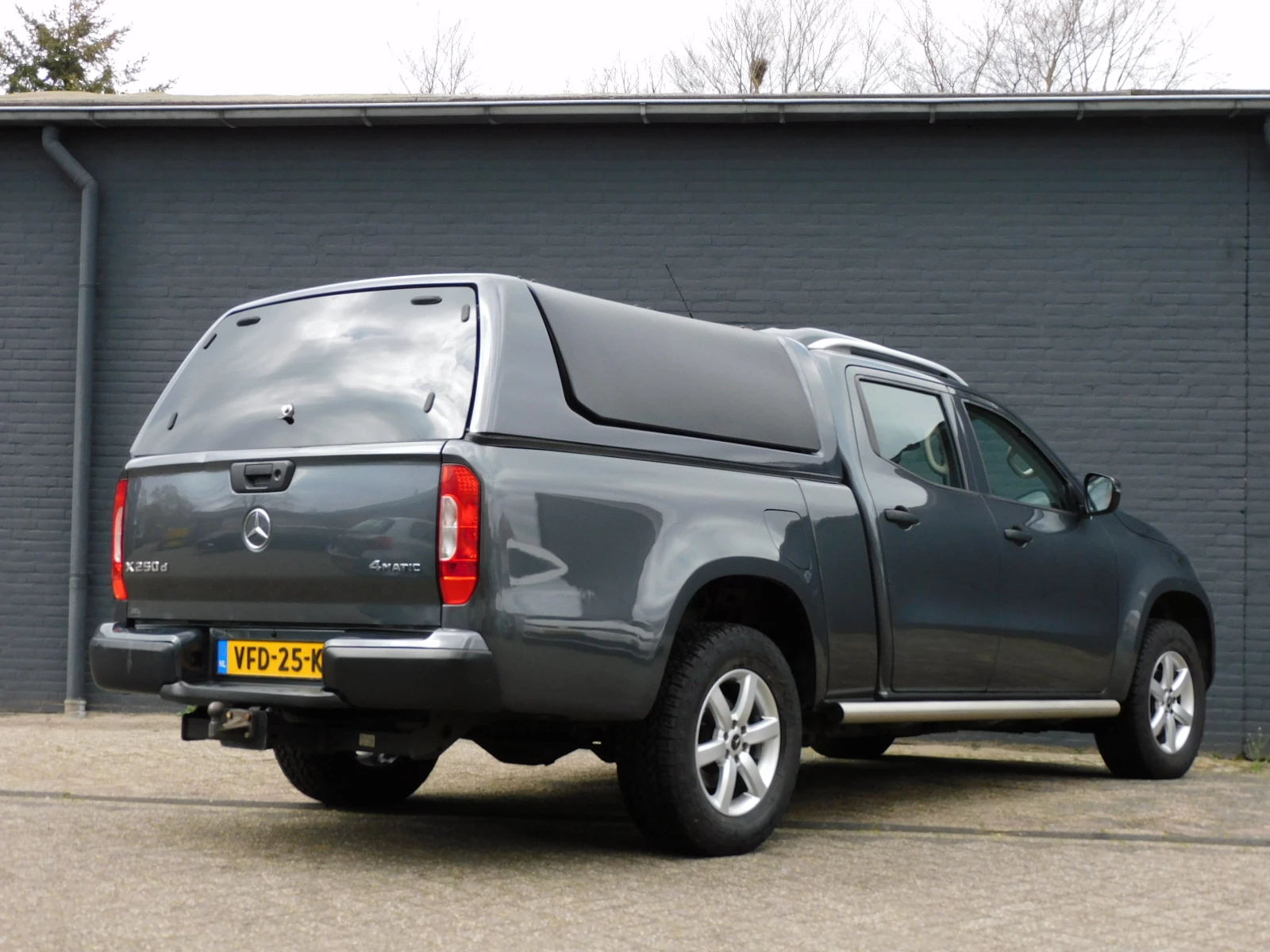 Hoofdafbeelding Mercedes-Benz X-Klasse