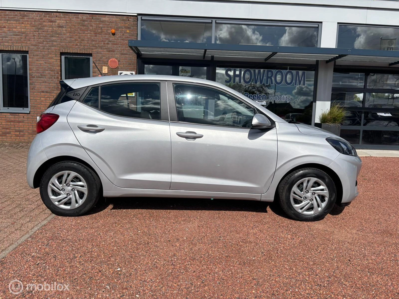 Hoofdafbeelding Hyundai i10