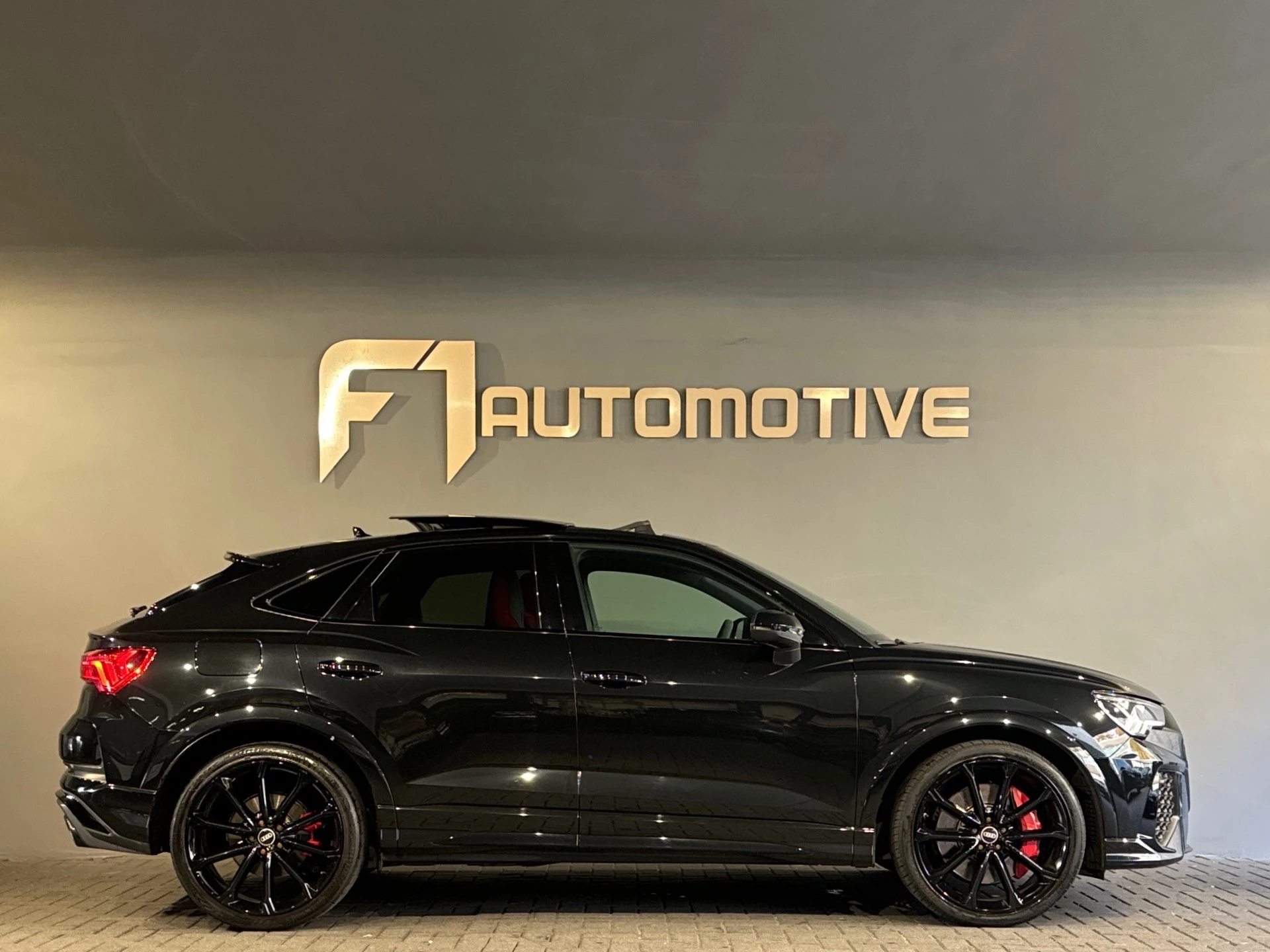 Hoofdafbeelding Audi RSQ3