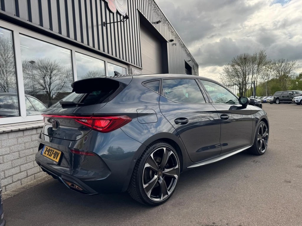 Hoofdafbeelding CUPRA Leon