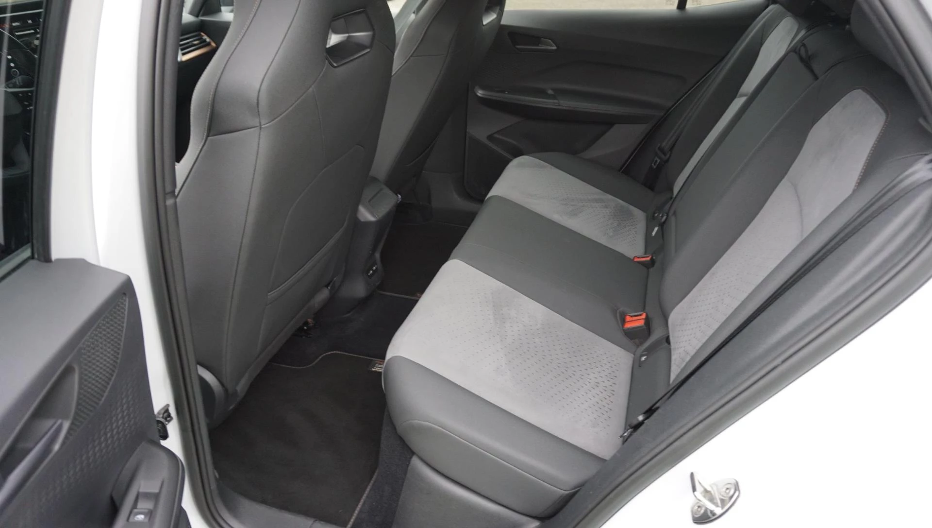 Hoofdafbeelding CUPRA Born