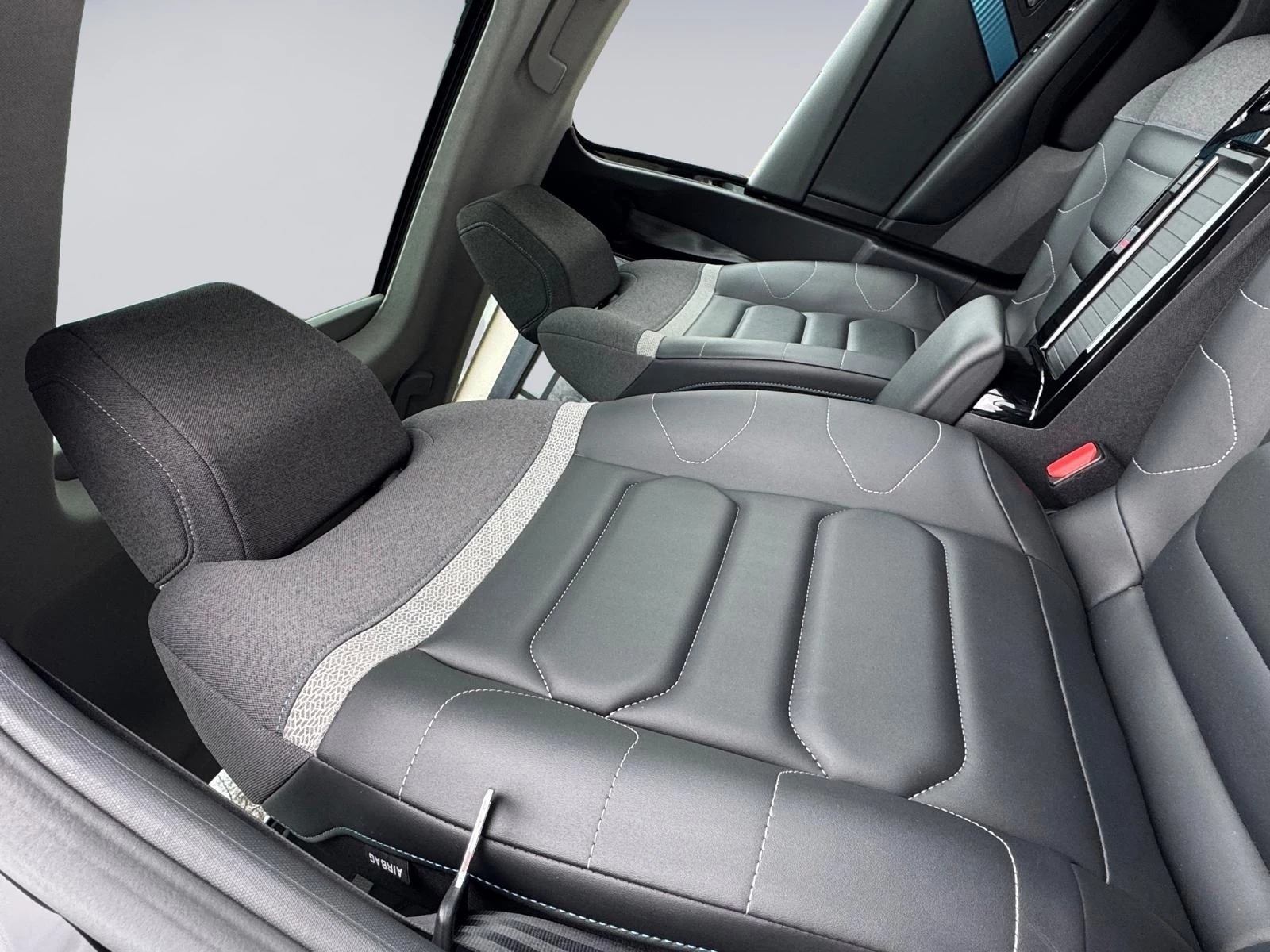 Hoofdafbeelding Citroën ë-C4