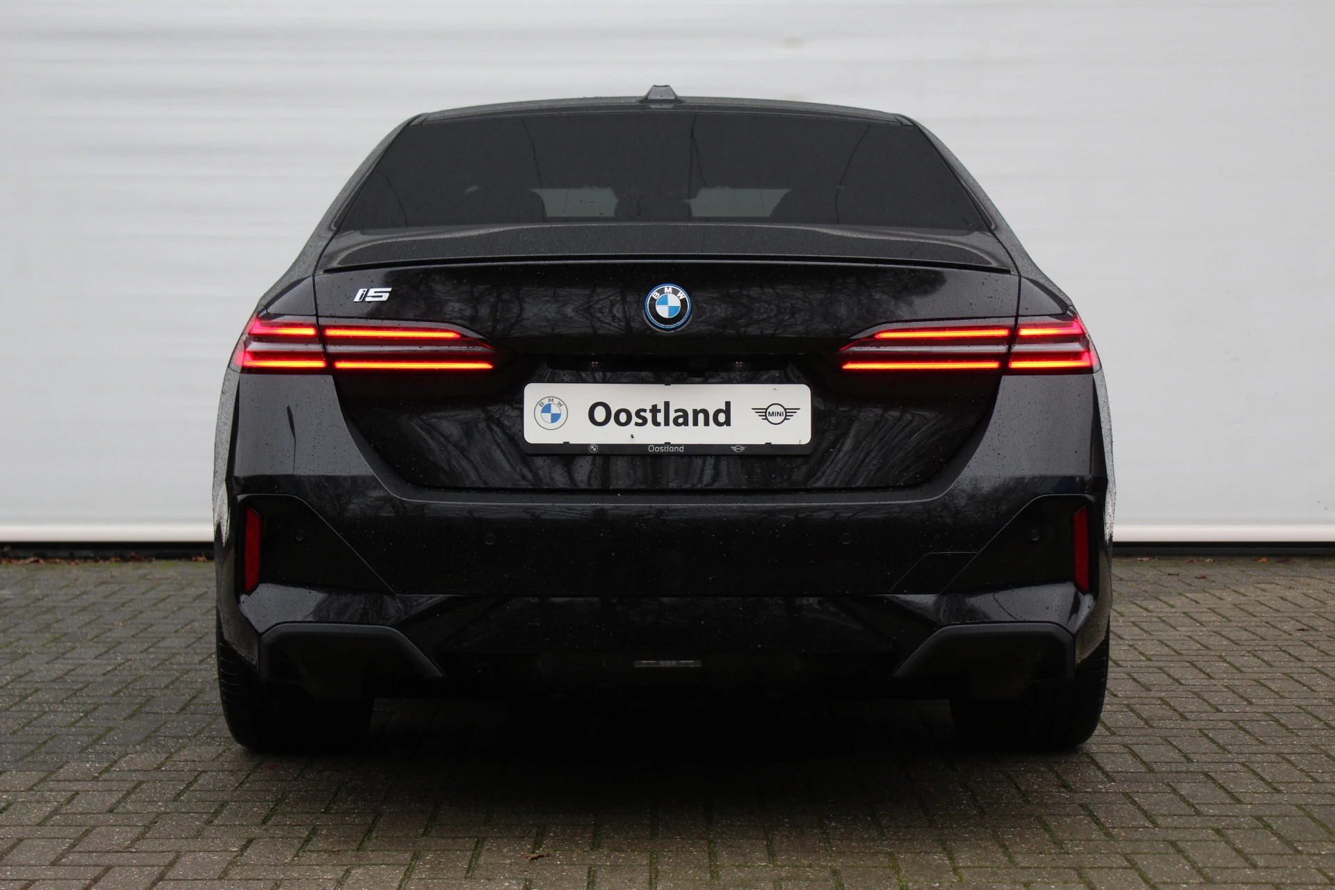 Hoofdafbeelding BMW i5