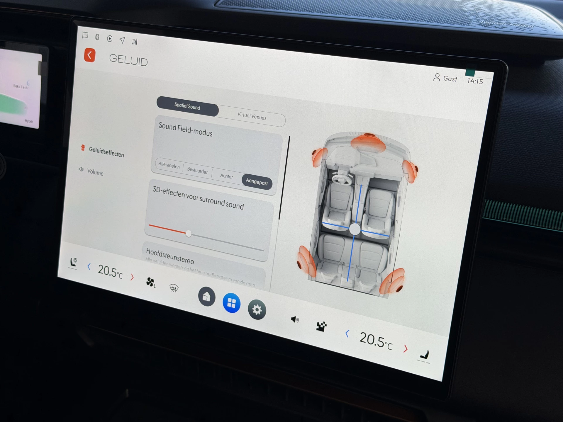 Hoofdafbeelding Lynk & Co 08